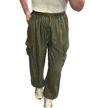 Laden Sie das Bild in den Galerie-Viewer, Hose Na44ncy khaki XS-XXL