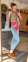 Laden Sie das Bild in den Galerie-Viewer, Sweater pink-Leo 🩷