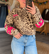 Laden Sie das Bild in den Galerie-Viewer, Sweater pink-Leo 🩷