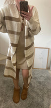 Laden Sie das Bild in den Galerie-Viewer, Cardigan Na44mi beige/brown (XS/S- L/XL)