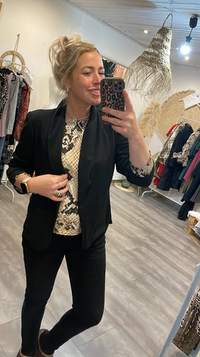 Blazer schwarz gr XL (fällt kleiner aus- eher M/L)