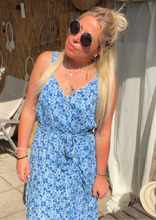 Laden Sie das Bild in den Galerie-Viewer, Midi-Kleid Ru44ba (XS-XXL)