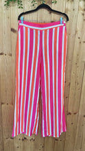 Laden Sie das Bild in den Galerie-Viewer, Summer -Pants Ay44leen