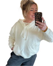 Laden Sie das Bild in den Galerie-Viewer, Hoodie To44nja offwhite (XS-XXL)