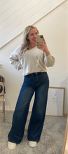 Laden Sie das Bild in den Galerie-Viewer, Jeans Ta44litha XS &amp; S &amp; L