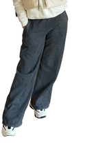 Laden Sie das Bild in den Galerie-Viewer, Sweat-Pants Au44bray grey washed Gr XS