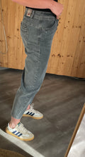 Laden Sie das Bild in den Galerie-Viewer, Buena Vista Relaxed Malibu – Light Anthra 🩶