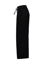 Laden Sie das Bild in den Galerie-Viewer, Wide-Leg-Pants Tr44ay black (XS-XXL)