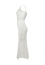 Laden Sie das Bild in den Galerie-Viewer, Häkelkleid Iv44ana  (XS-L) figurbetont