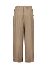 Laden Sie das Bild in den Galerie-Viewer, Pants El44len taupe stripe (XS-XXL)