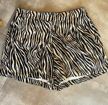 Laden Sie das Bild in den Galerie-Viewer, Shorts Ir44is