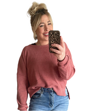 Laden Sie das Bild in den Galerie-Viewer, Sweater Vi44vi rose (XS-XXL)