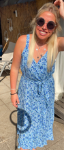 Laden Sie das Bild in den Galerie-Viewer, Midi-Kleid Ru44ba (XS-XXL)