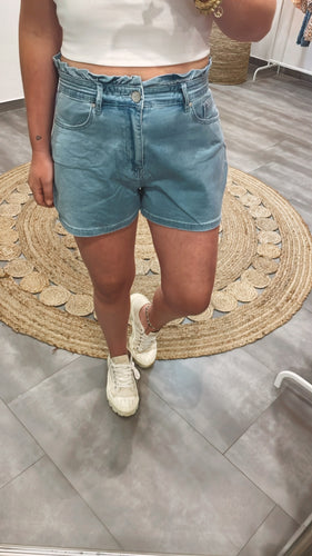 Bermuda-Short Ruffled light denim BUENA VISTA