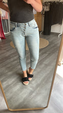 Laden Sie das Bild in den Galerie-Viewer, Jeans Malibu 7/8 stretch denim vintage denim BUENA VISTA