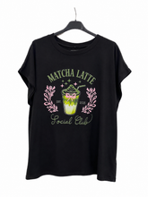 Laden Sie das Bild in den Galerie-Viewer, Shirt mit Print schwarz 💚🩷 onesize ca 36-44