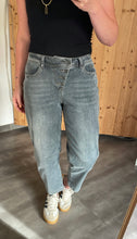 Laden Sie das Bild in den Galerie-Viewer, Buena Vista Relaxed Malibu – Light Anthra 🩶