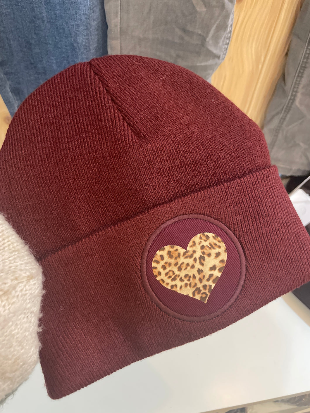 Special -Cap Weinrot Leo-Herz