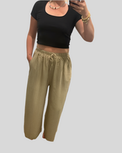 Laden Sie das Bild in den Galerie-Viewer, Pants El44len taupe stripe (XS-XXL)