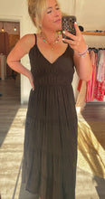 Laden Sie das Bild in den Galerie-Viewer, Maxikleid Boho dunkelbraun 🤎