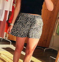 Laden Sie das Bild in den Galerie-Viewer, Shorts Ir44is