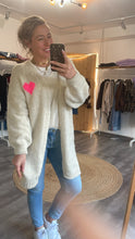 Laden Sie das Bild in den Galerie-Viewer, Cardigan So44uri beige/neonpink (XS/S-L/XL)