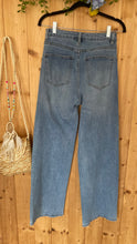 Laden Sie das Bild in den Galerie-Viewer, Wide-Leg St44ina grey glitter Gr S