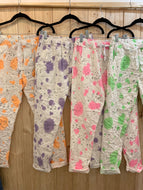 Joggpants mit Farbklecksen (36-40/42)