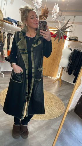 Weste Camouflage, onesize, passt ca bis 44