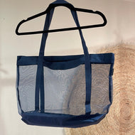 Tasche mit Mesheinsatz blau, rot oder schwarz